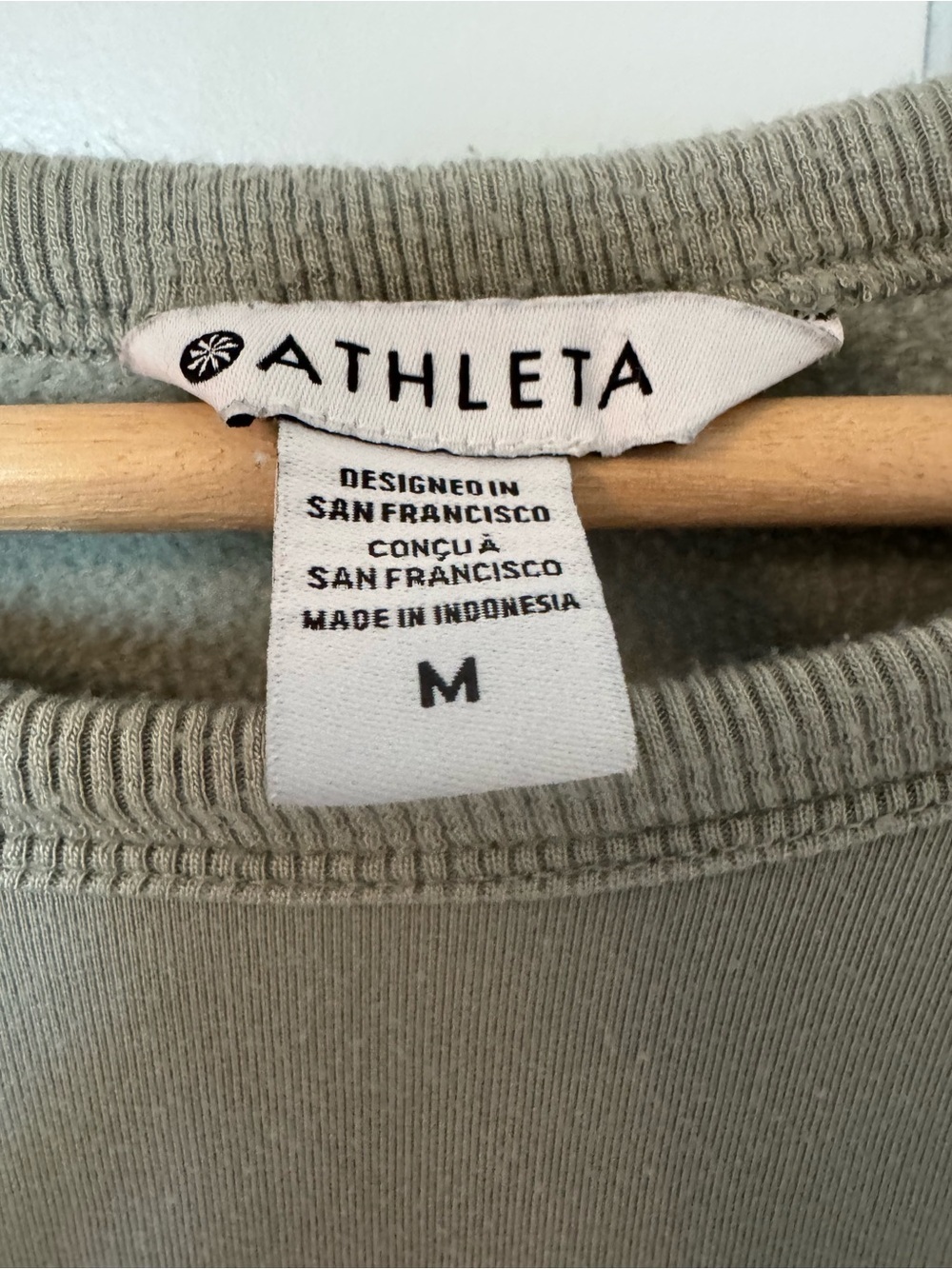 Athleta Sage Green Crewneck Pullover - Picture 2 of 9